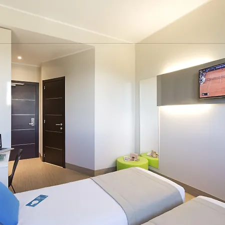 Cenisio Garibaldi Hotel Milán