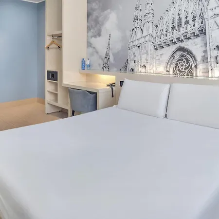 Cenisio Garibaldi Hotell