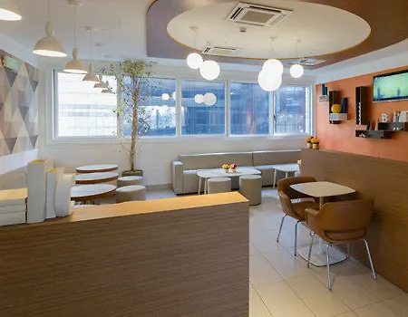 Cenisio Garibaldi 3* Milano