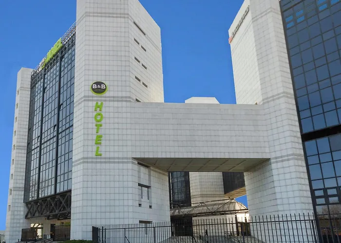 Szálloda Cenisio Garibaldi