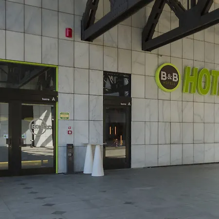 酒店 米兰赛尼斯加里波第酒店