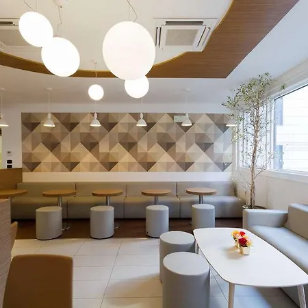 Cenisio Garibaldi Hotel Milano