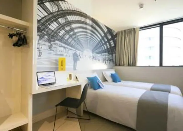 Cenisio Garibaldi Hotel Milán